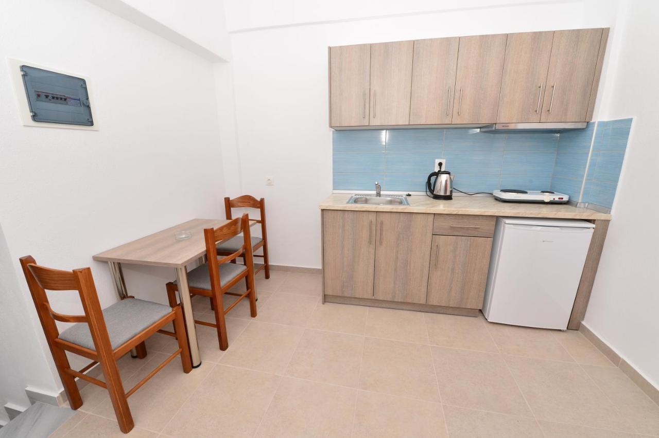 Skentos Apartments Sea View Polychrono Exterior photo